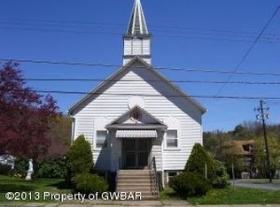 136 E Main St, Glen Lyon, PA 18617