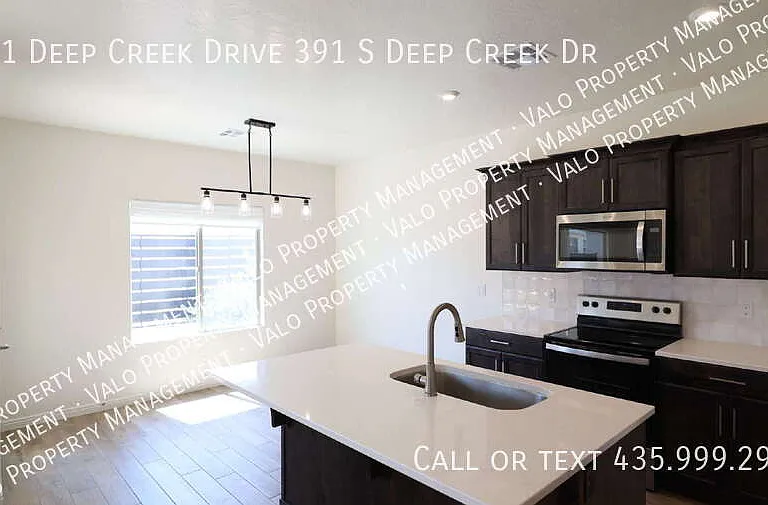 391 S Deep Creek Dr — Photo 6