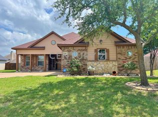 6606 Melody Hill Dr, Midlothian, TX 76065