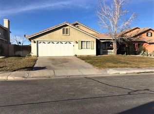 14342 Dartmouth St, Hesperia, CA 92344