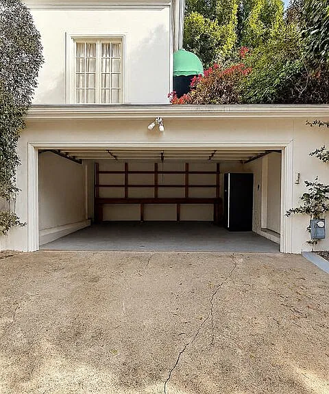 8298 Presson Pl — Photo 17