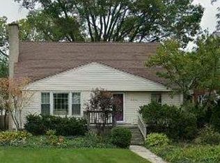 1113 Courtland Ave, Park Ridge, IL 60068