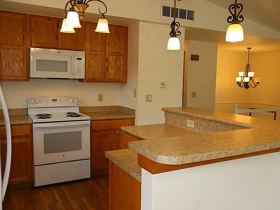 5th image of 1841 Wintergreen Pl