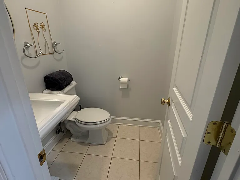 234 N St NW #3 — Photo 11