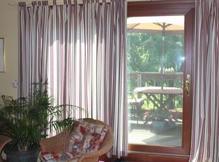 2-4 Grand Blvd, Valhalla, NY 10595