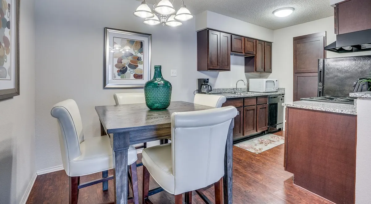 Building Photo - Stoneridge Apartments