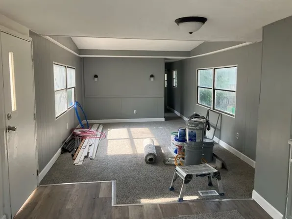 3625 S Douglas Ave, Springfield, IL