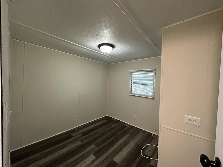 5844 Sunshine Park Dr — Photo 6