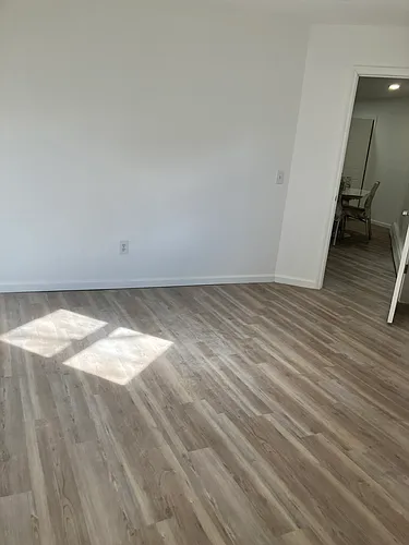 160 17th Ave Photo 1