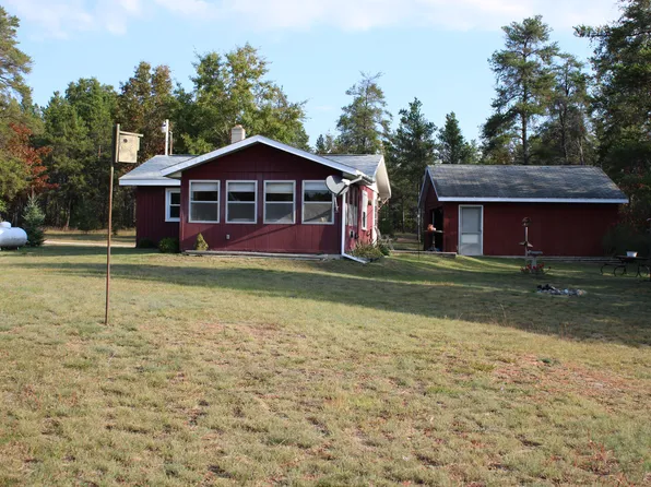 3709 Northview Dr, Mio, MI 48647