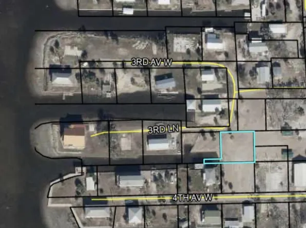 21 W 3rd Ln, Horseshoe Beach, FL 32648