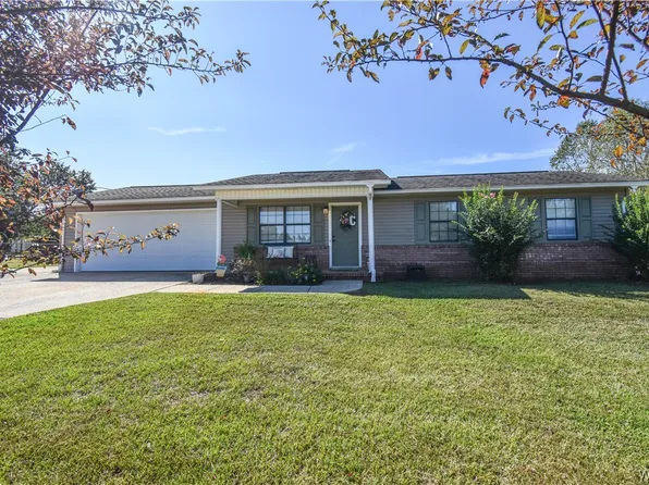 16937 Meadow Ln, Brookwood, AL 35444