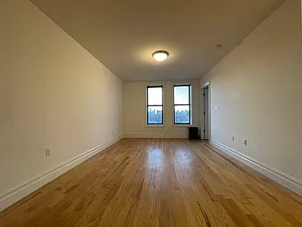 Rented by Hillel Realty Group