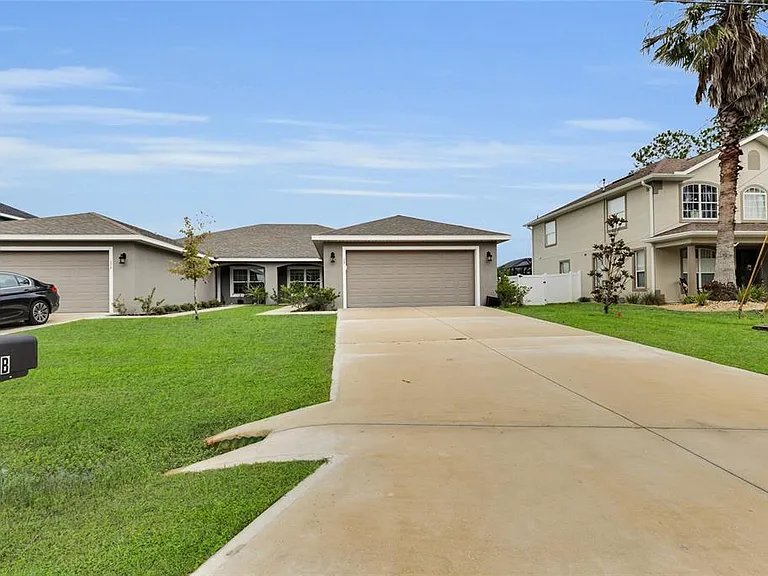 13 Llovera Pl — Photo 2