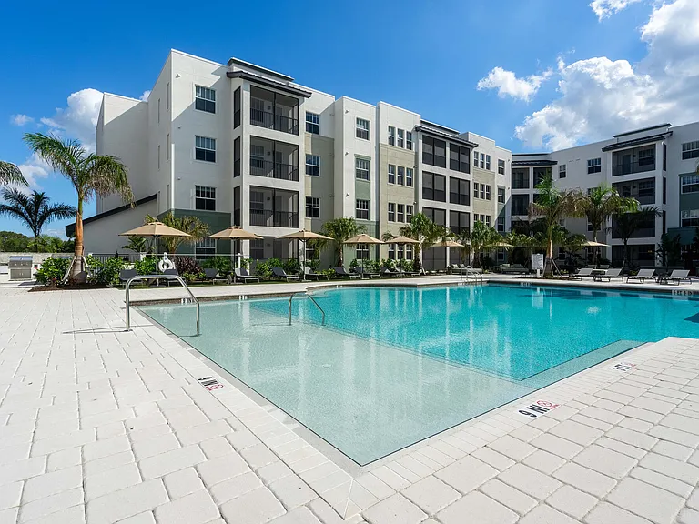 Encore Echo apartments community photo