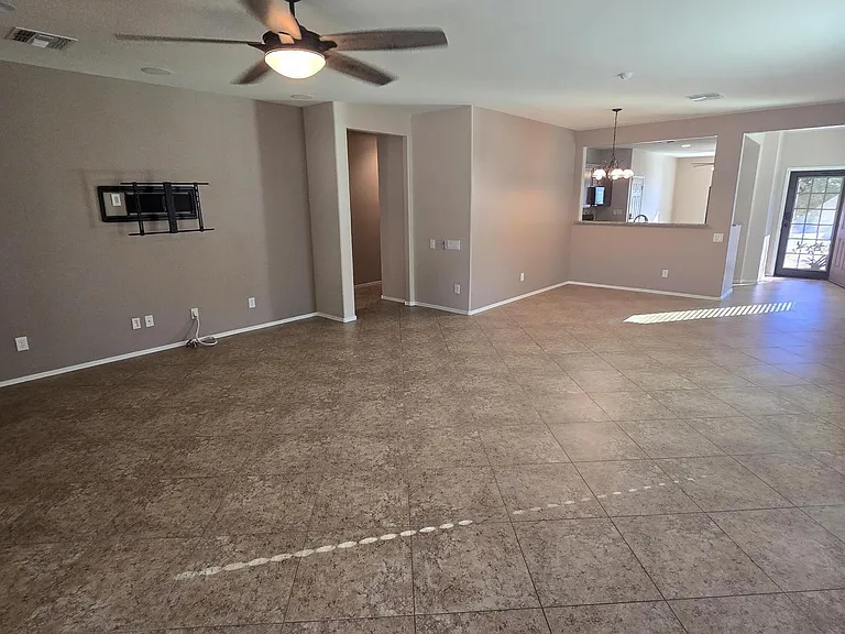 10826 W Avenida Del Rey — Photo 16