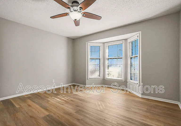 11109 Delmar Ct — Photo 19