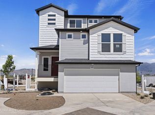 314 N Broadway Dr, Saratoga Springs, UT 84045