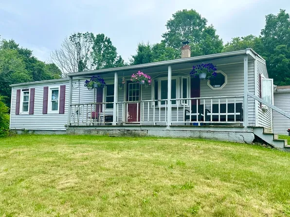 106 Oak St, Norton, MA 02766