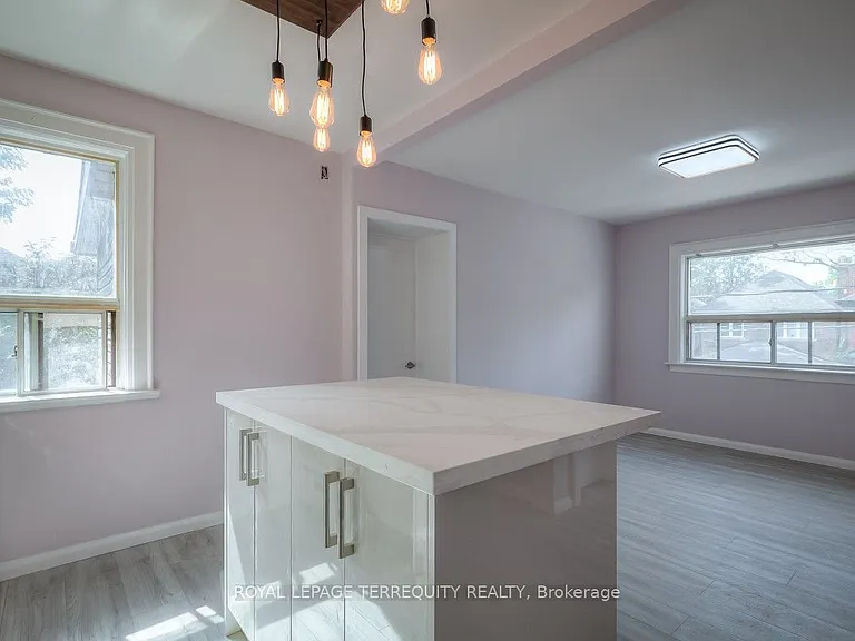135 Jane St #2 — Photo 20