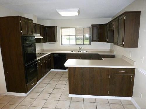 2nd image of 1800 Rainbow Dr