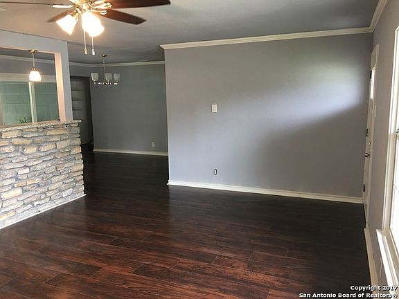 4th image of 3103 Shadow Bend Dr