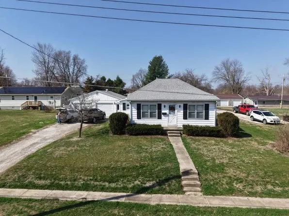 615 N Memorial St, Pittsfield, IL 62363