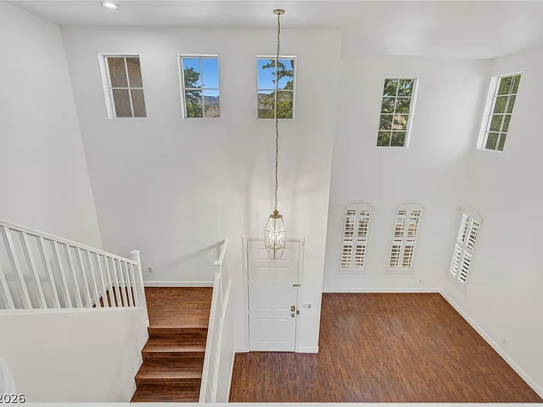 3034 Carbondale St — Photo 22