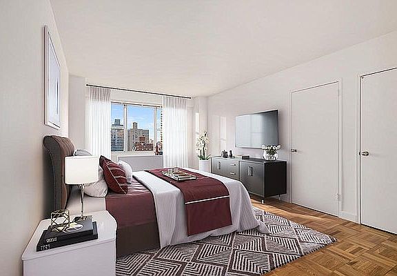 3rd image of 1385 York Ave APT 19F