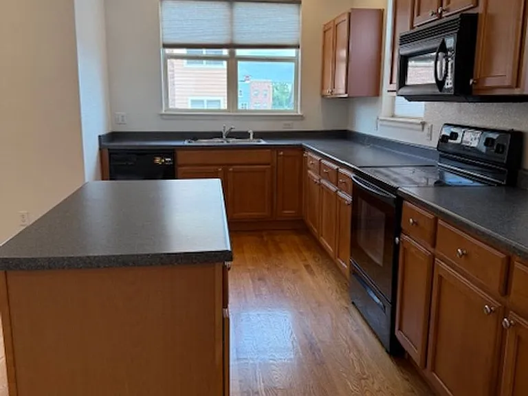 5407 Zephyr Ct — Photo 11