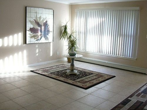 3rd image of 2965 Derby Dr W
