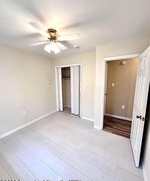 1213 Lori Ln — Photo 9