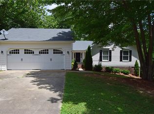 6406 Cardinal Wood Dr, Greensboro, NC 27410