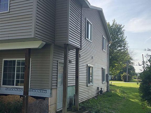 3rd image of 325 163rd St N
