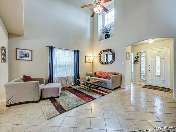 3rd image of 10710 Bayhill Den
