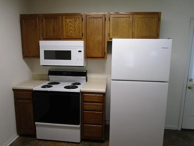 5003 Betty Jean Way — Photo 7
