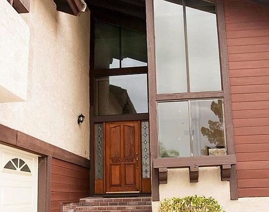 3rd image of 28525 Alder Peak Ave