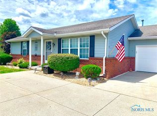 7 Mackenzie Ct, Bowling Green, OH 43402