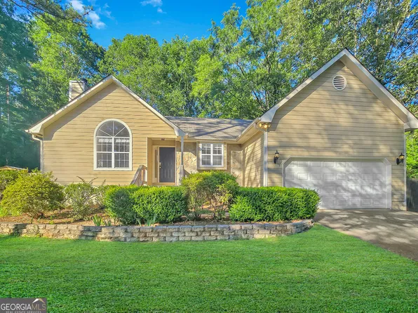 450 Lone Oak Dr, Senoia, GA 30276
