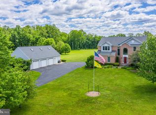 13652 Mountain Rd, Purcellville, VA 20132