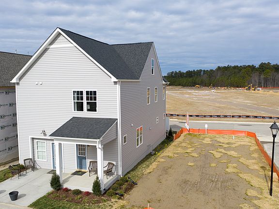 Rear Porch Included