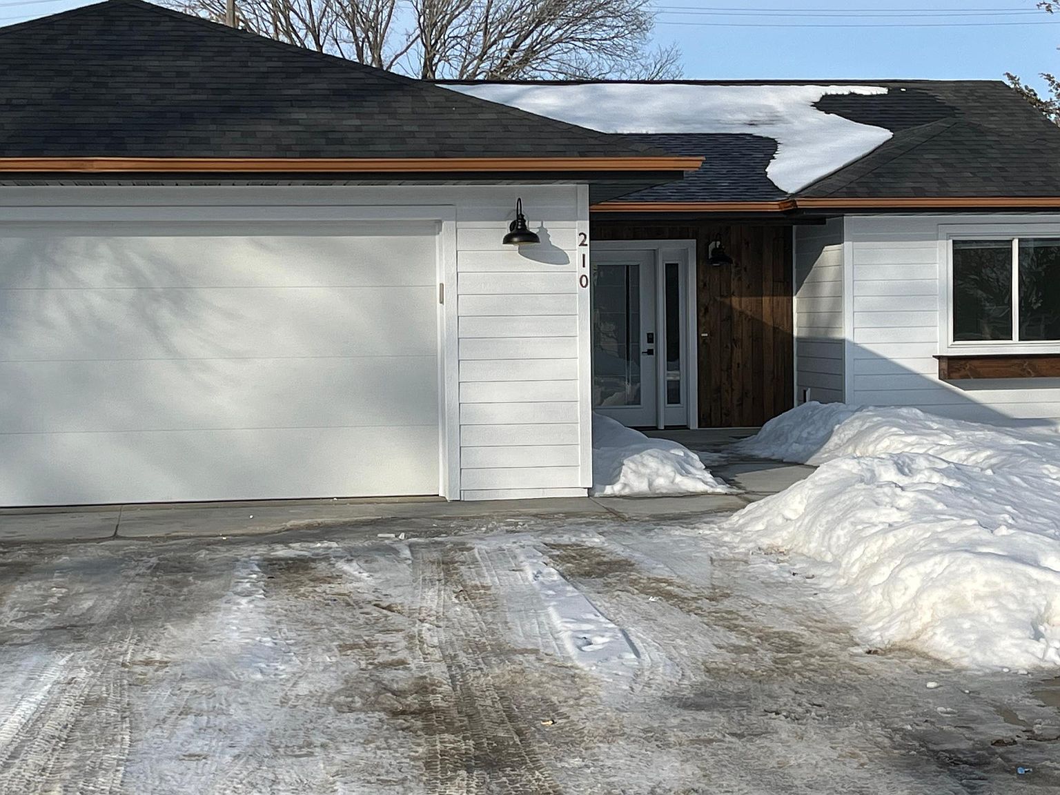 210 E Harry St, Castlewood, SD 57223 Zillow