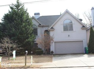 2827 Fairoaks Rd, Decatur, GA 30033