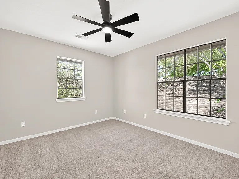 4906 Pleasure Lake Ln — Photo 40