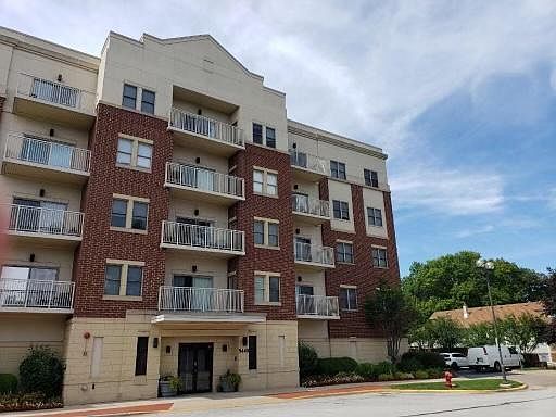 1st image of 9440 S 51st Ave APT 311