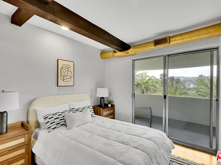 1701 Clinton St #210 — Photo 10