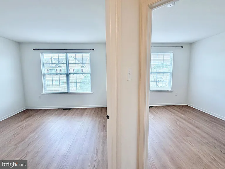 431 Williamson Ct — Photo 32