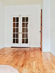 Rented by Warren T Real Estate Corp.