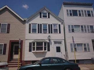 520 E 8th St, South Boston, MA 02127