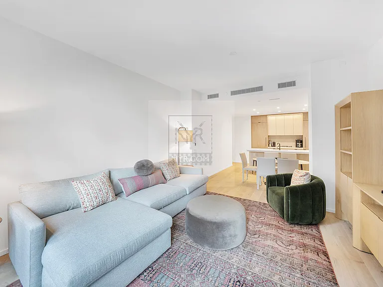 249 E 62nd St #3B — Photo 3